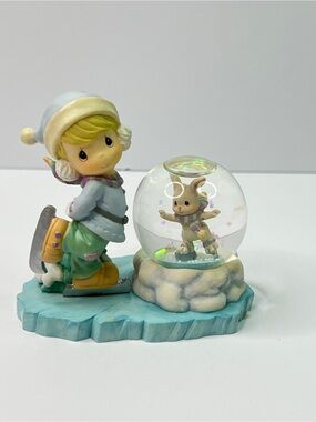 Precious Moments Boy & Bunny Skating Waterball Water Globe